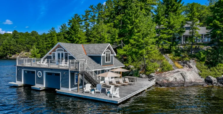 Complete Guide to Lakefront Cabins Lifestyle, Benefits, and Real-World Examples