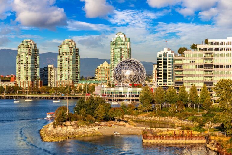 Seafront Apartments A Comprehensive Guide to Modern Coastal Living